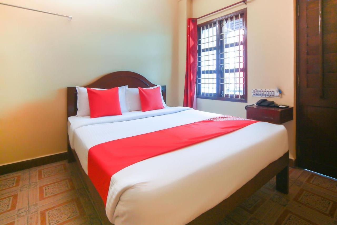 Oyo 23098 Ushama Heritage Guest House Pondichéry Extérieur photo